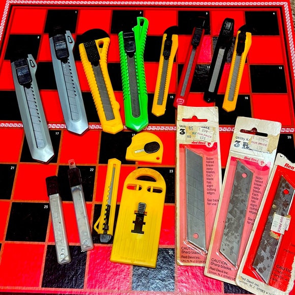 Utility Knife Bundle - Picture 1 of 3